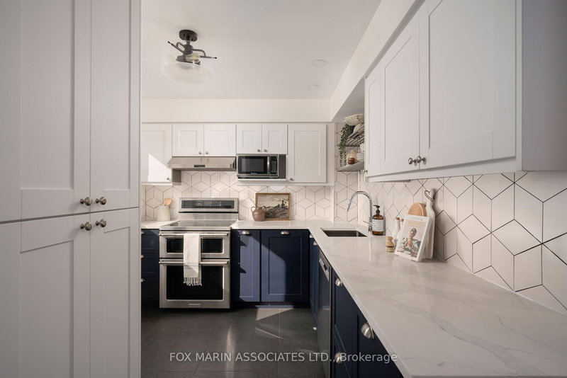 130 - 90 Edgewood Ave, Toronto, M4L 3H1 | Image 2