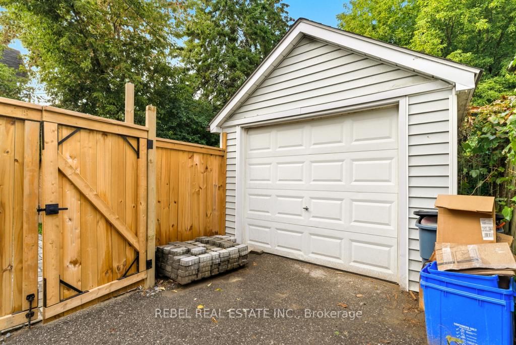 Listing Image 33