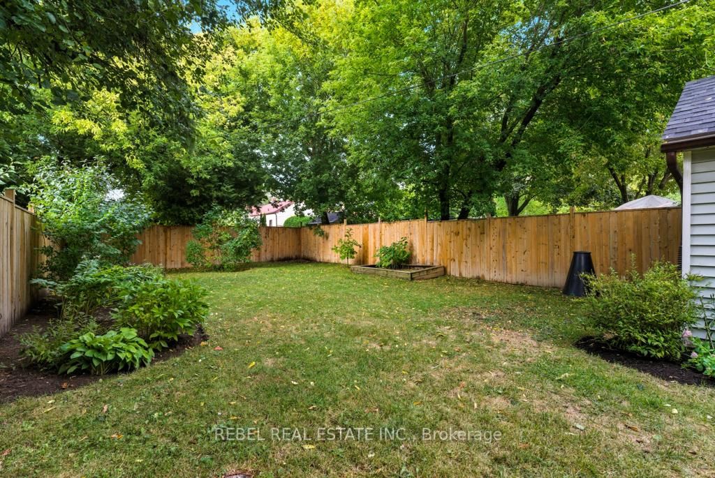 Listing Image 38