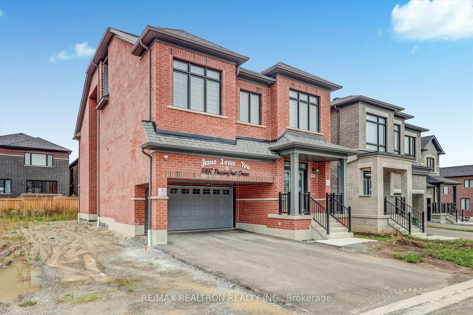 Listing Image 3
