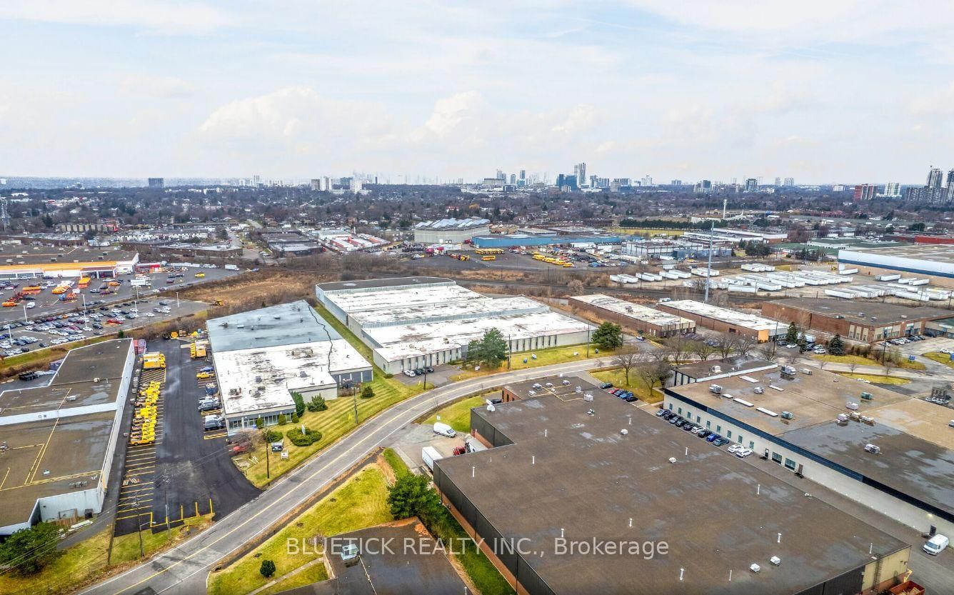 44 Rolark Drive, Unit 1