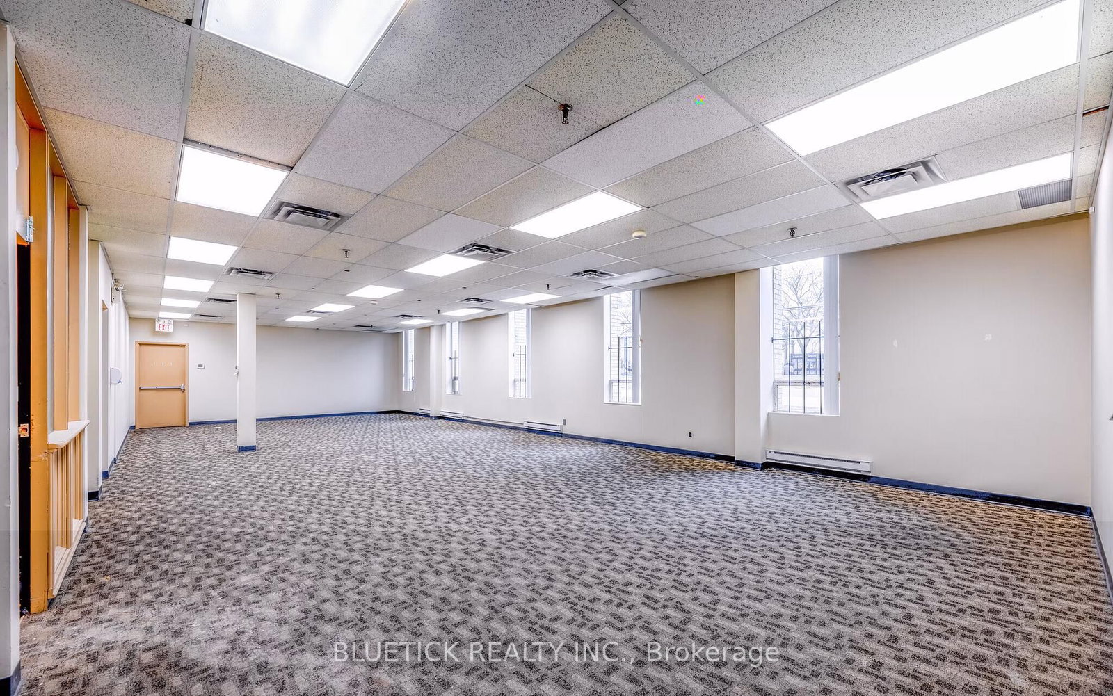 44 Rolark Drive, Unit 1 - Photo 4