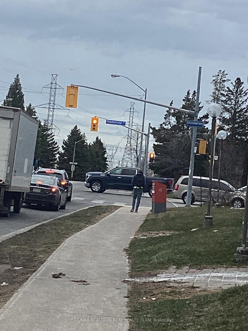 209 - 3300 Mcnicoll Ave, Toronto, M1V 5J6 | Image 2