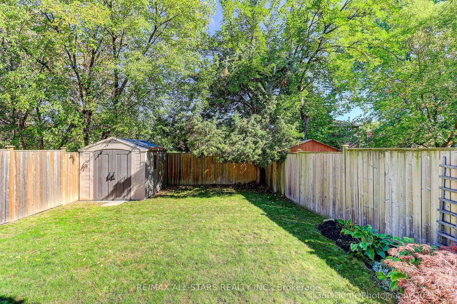 Listing Image 22