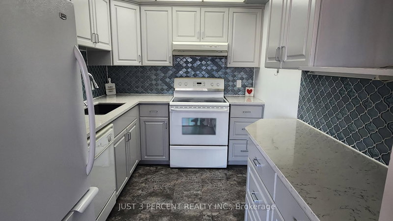 505 - 55 William St E, Oshawa, L1G 7C9 | Image 3