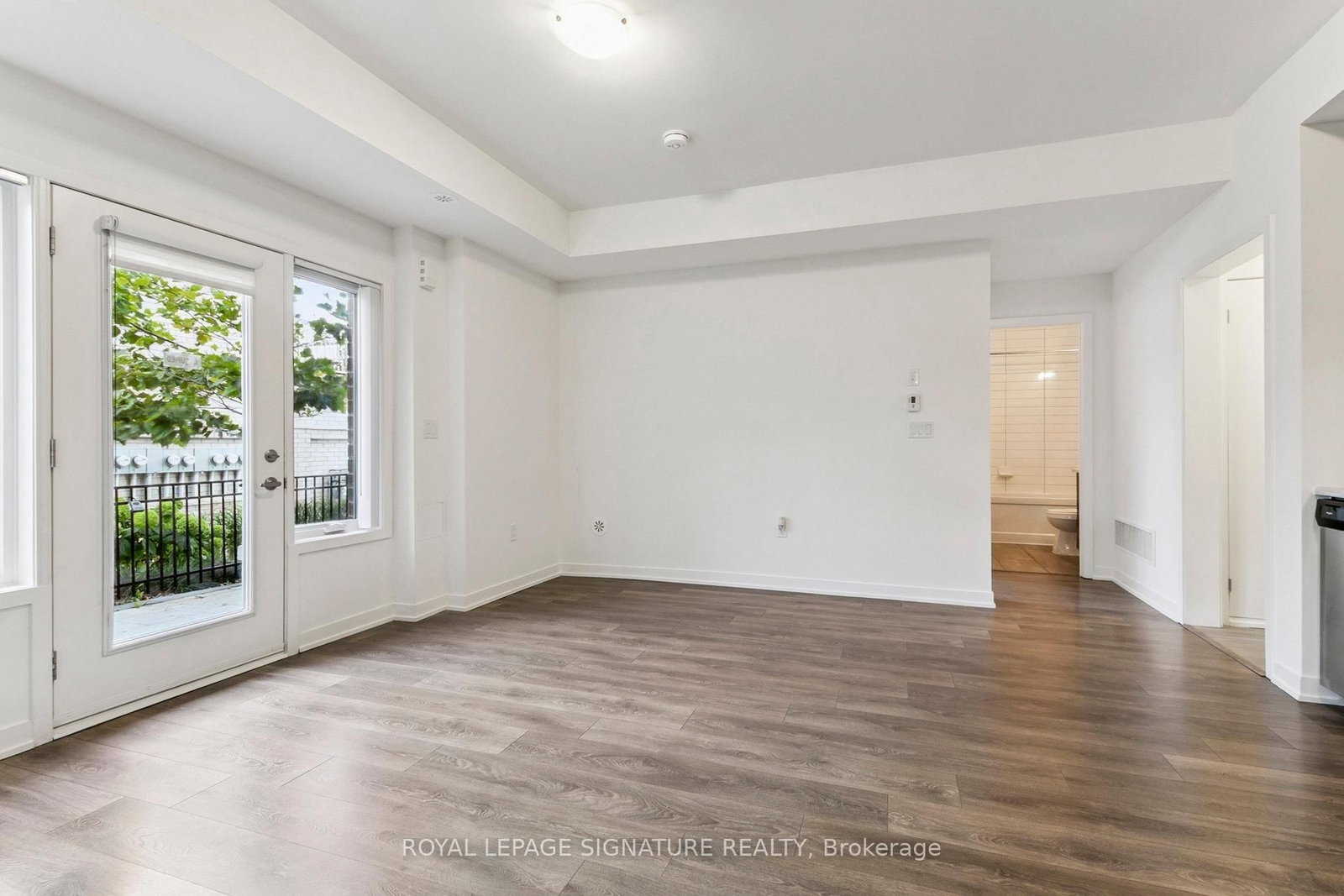 1525 Kingston Road, Unit 810 - Photo 5