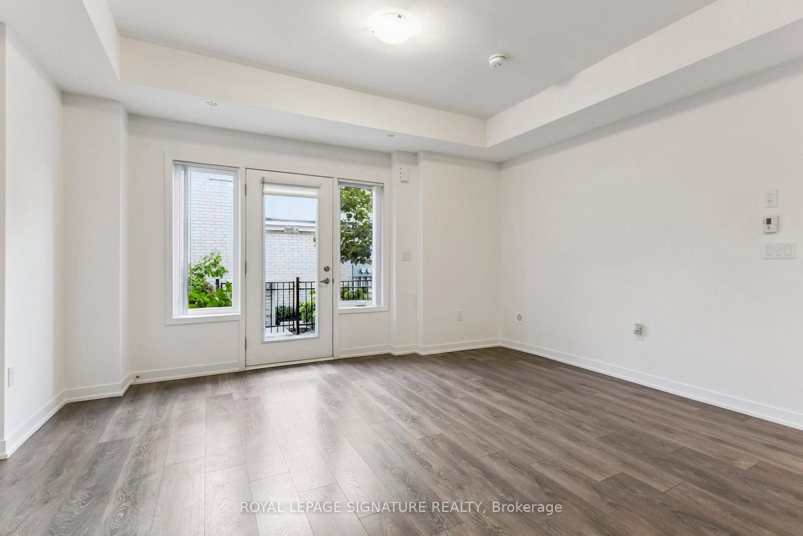 1525 Kingston Road, Unit 810 - Photo 6