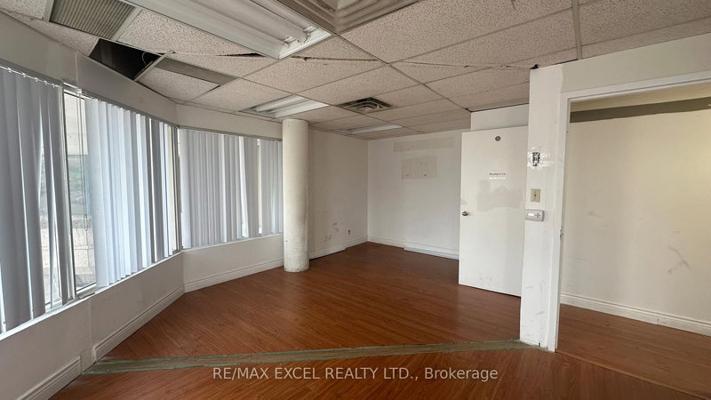 200a - 2425 Eglinton Ave, Toronto, M1K 5G8 | Image 2