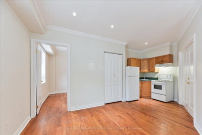 454 Donlands Avenue — more photos