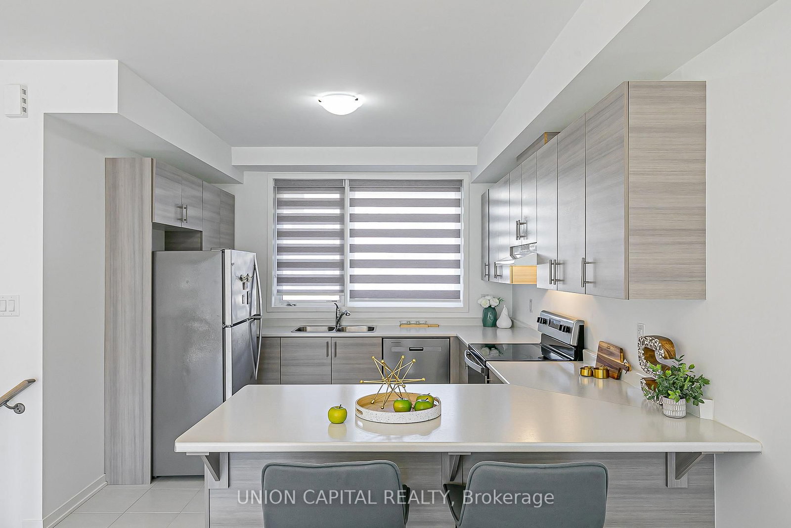 Townhouse for sale at 799 Stanstead Path, Oshawa, Ontario, L1K 3G4 - Samac - MLS: E12444942