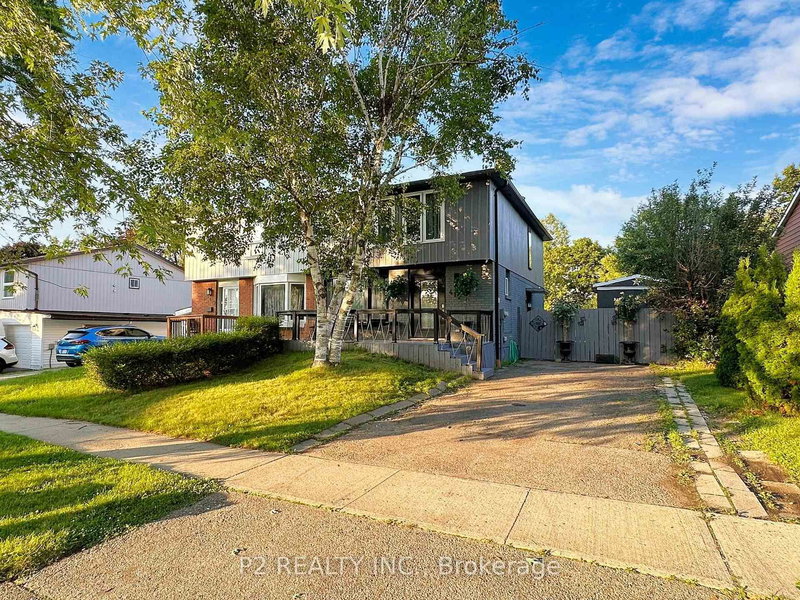 411 Rosedale Dr, Whitby, L1N 1Z5 | Image 2