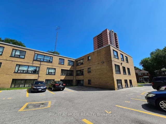 207 - 20 Cosburn Avenue