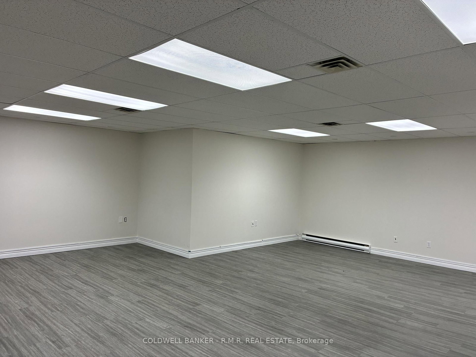 179 King Street E, Unit B2 - Photo 11