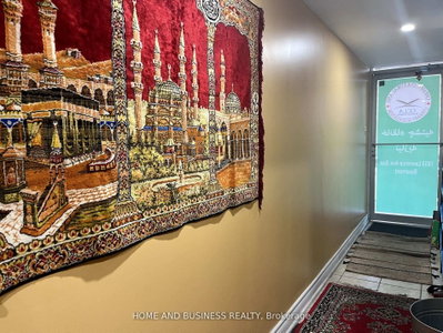 1853 Lawrence Avenue — photo 4