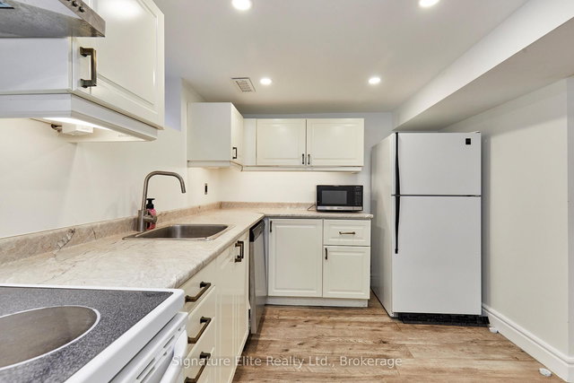 Bsmt - 371 O'connor Drive