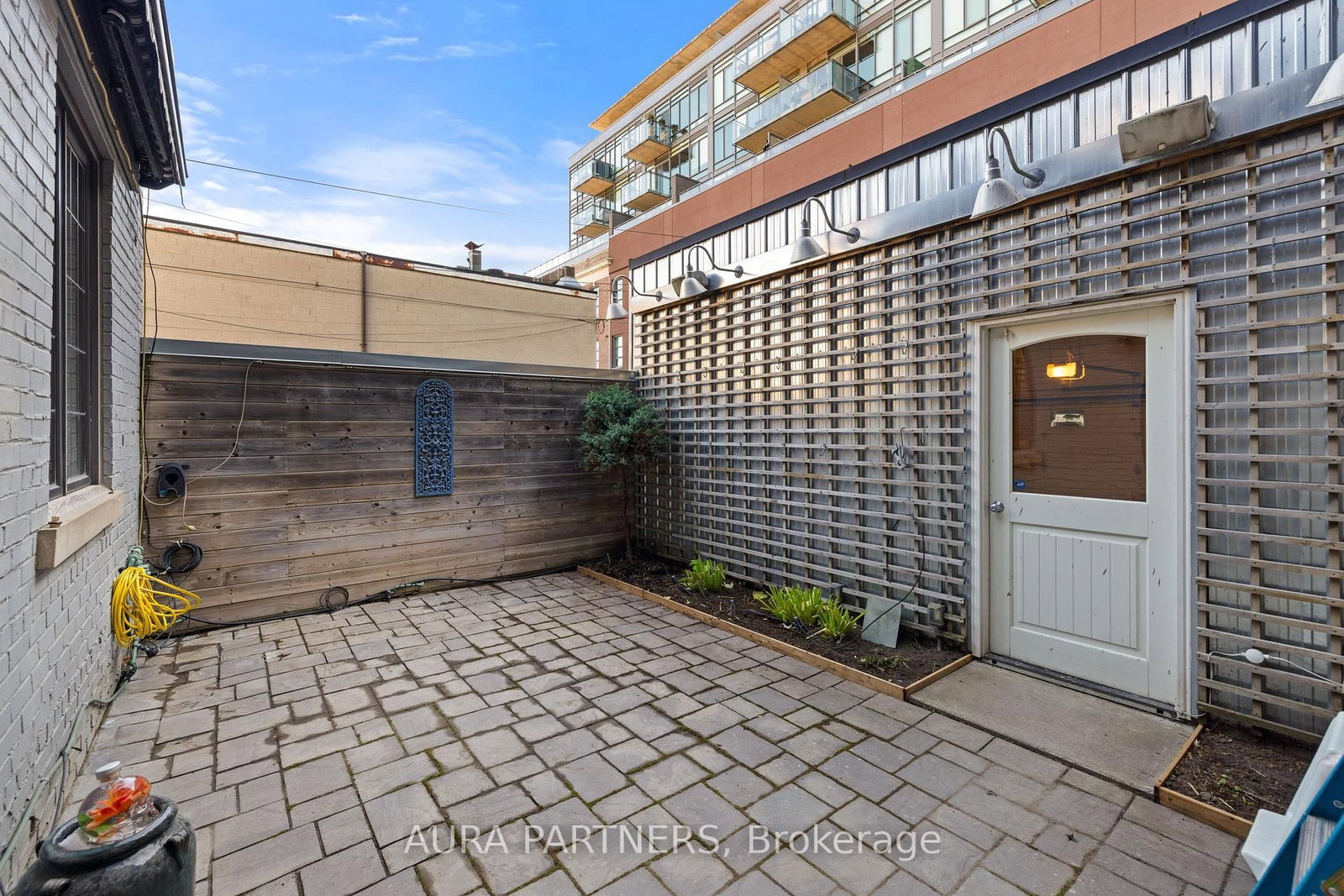Listing Image 35