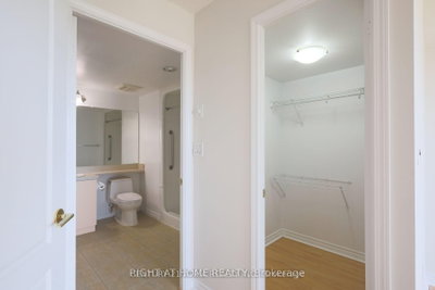 2020 Mcnicoll Toronto,ON M1V 0B5 — Photo 24