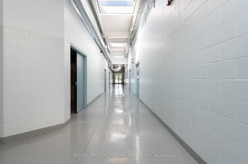 16 - 45 Cranfield Rd, Toronto, M4B 3H6 | Image 2