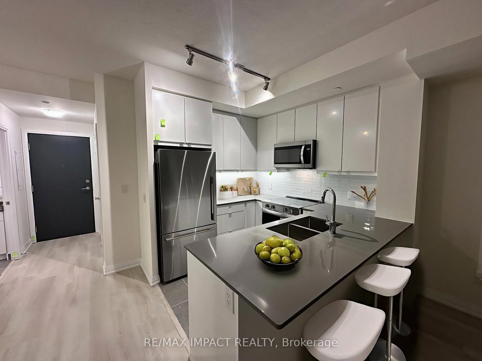 3270 Sheppard Avenue E, Unit 1325 - Photo 6