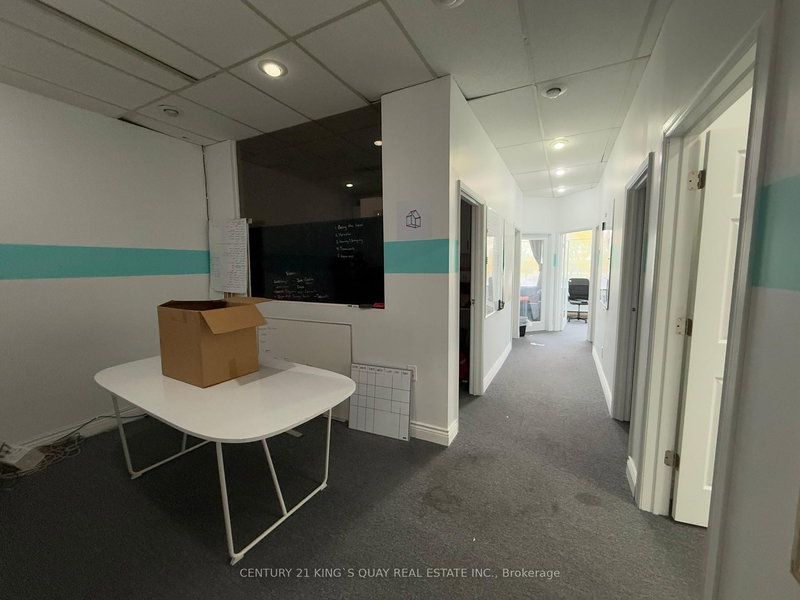 210 - 3459 Sheppard Ave E, Toronto, M1T 3K5 | Image 2