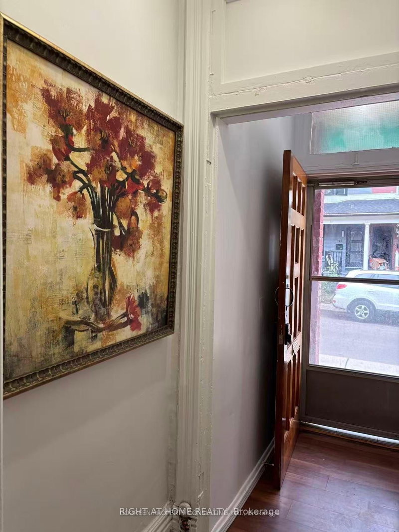 182 Boulton Ave, Toronto, M4M 2J9 | Image 2