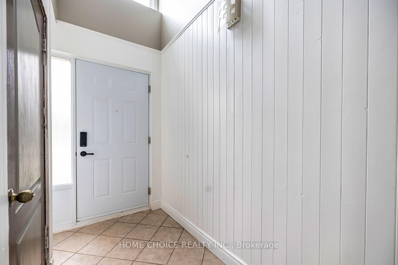 Listing Image 28