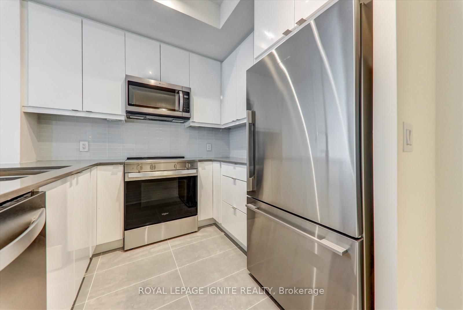 3270 Sheppard Avenue E, Unit 1726 - Photo 14