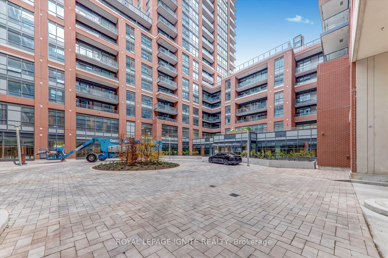 3270 Sheppard Avenue E, Unit 1726 - Photo 6