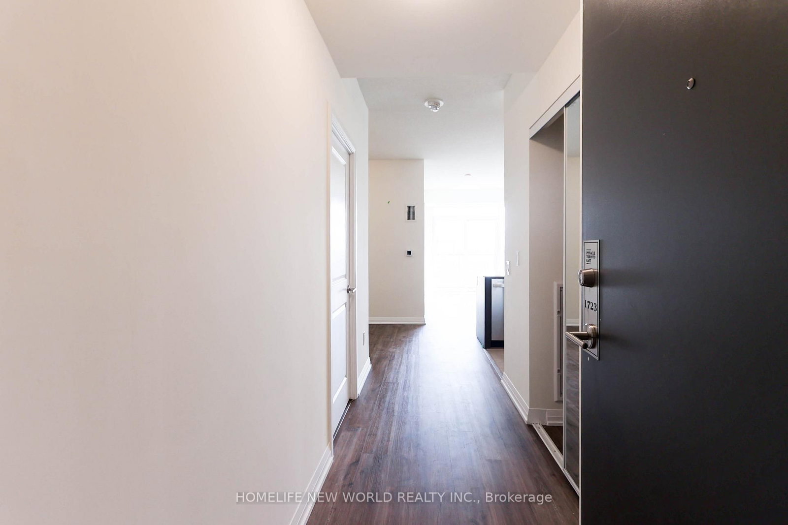 3270 Sheppard Avenue E, Unit 1723 - Photo 4