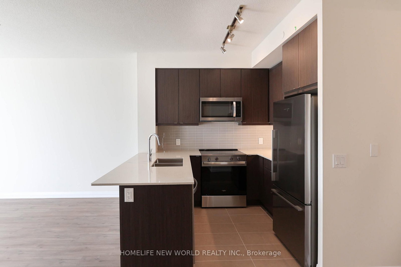 3270 Sheppard Avenue E, Unit 1723 - Photo 6
