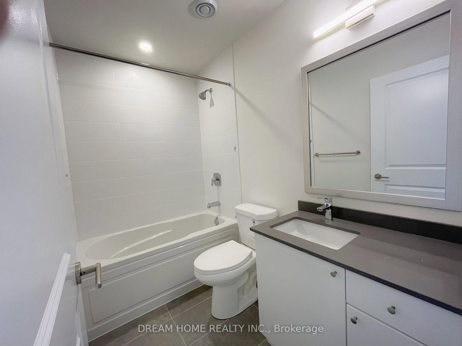 3270 Sheppard Avenue E, Unit 1923 - Photo 10