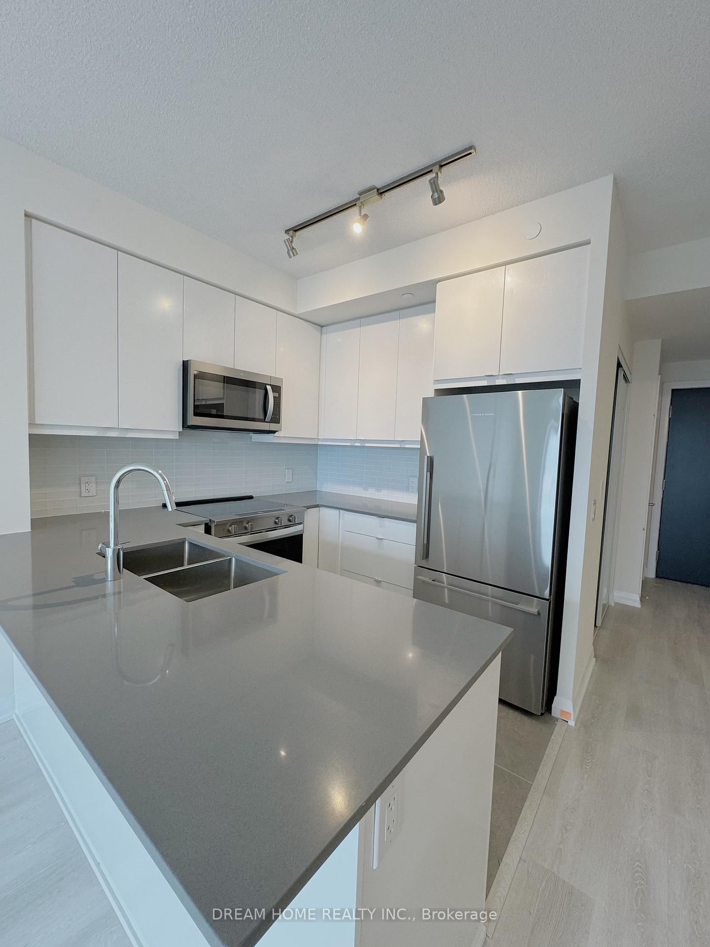 3270 Sheppard Avenue E, Unit 1923 - Photo 4