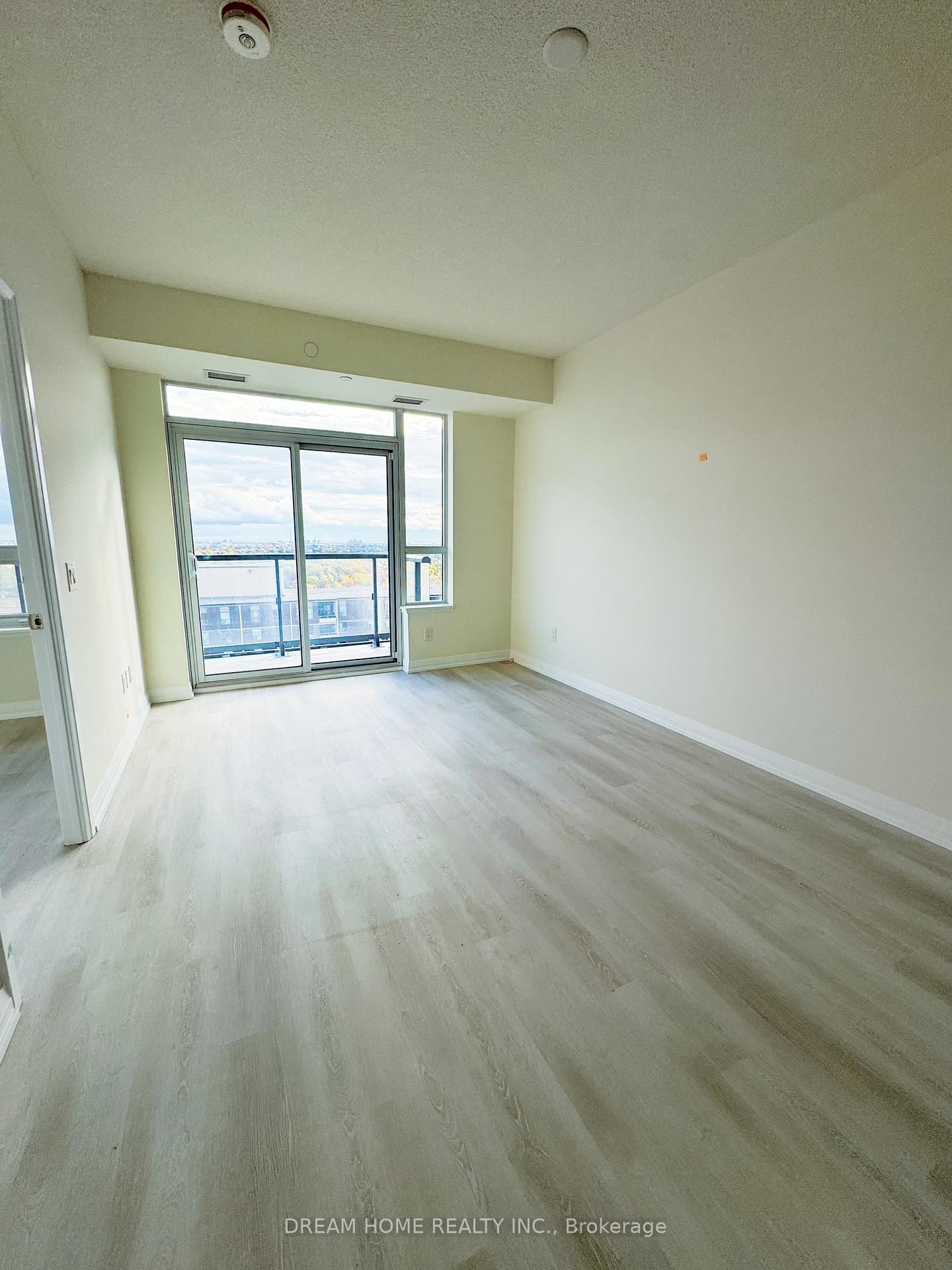 3270 Sheppard Avenue E, Unit 1923 - Photo 5