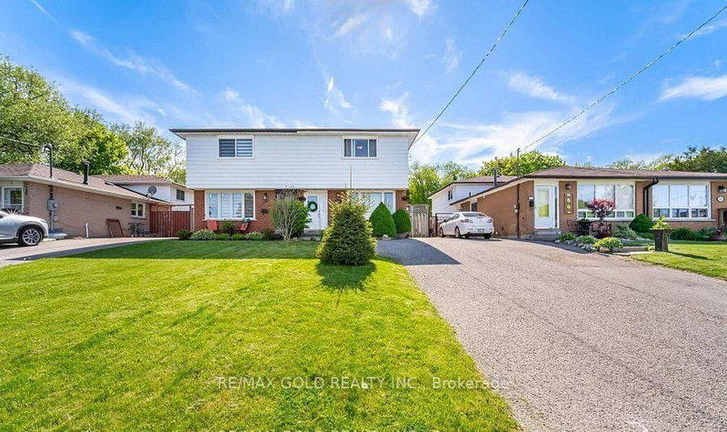 232 Durham St, Oshawa, L1J 5R3 | Image 2