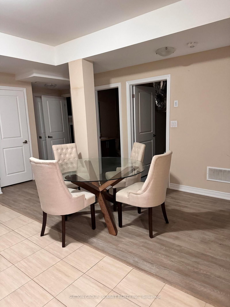 LOWER UNIT - 291 Olive Ave, Oshawa, L1H 2P5 | Image 2