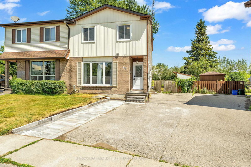 195 Castlebar Cres, Oshawa, L1J 7B3 | Image 2