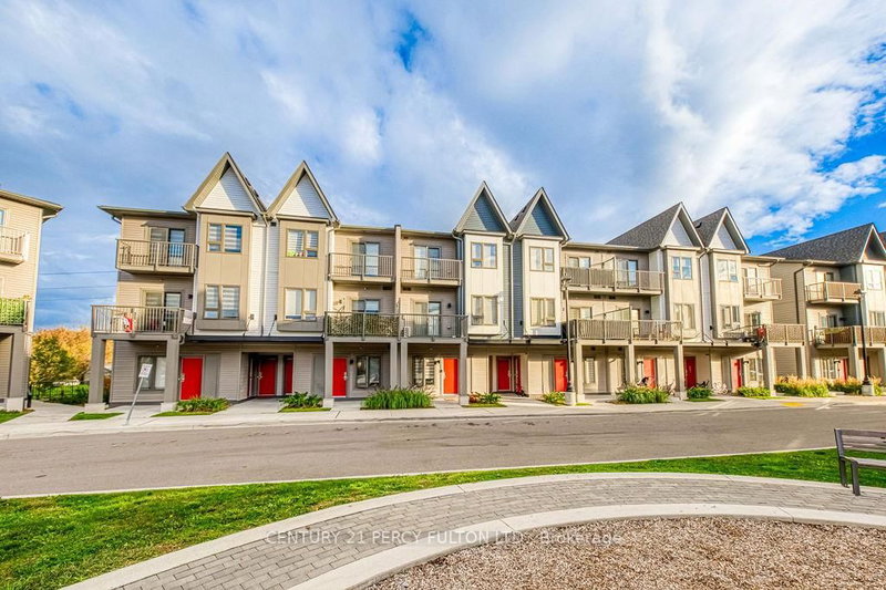 702 - 2635 William Jackson Dr, Pickering, L1X 0L4 | Image 2