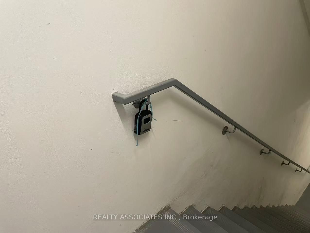 3260 Sheppard Avenue E, Unit 2505 - Photo 11