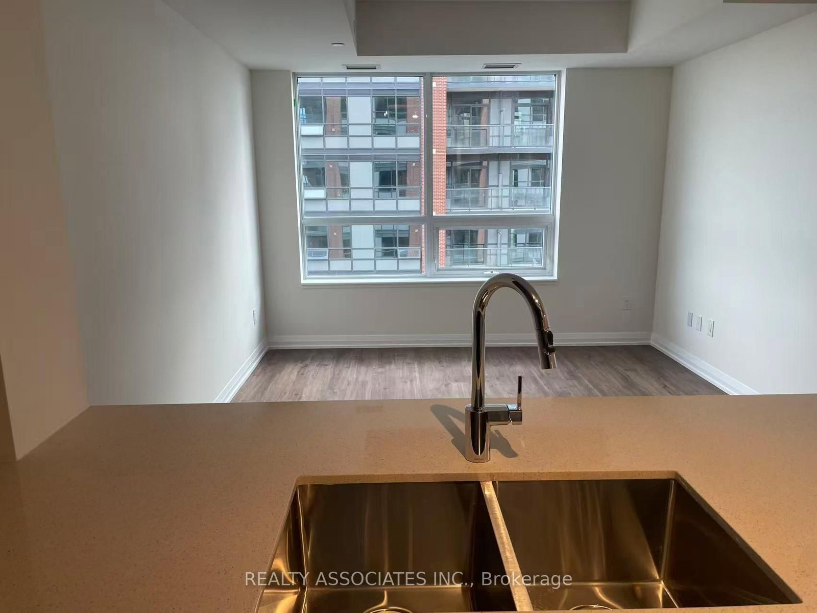 3260 Sheppard Avenue E, Unit 2505 - Photo 3