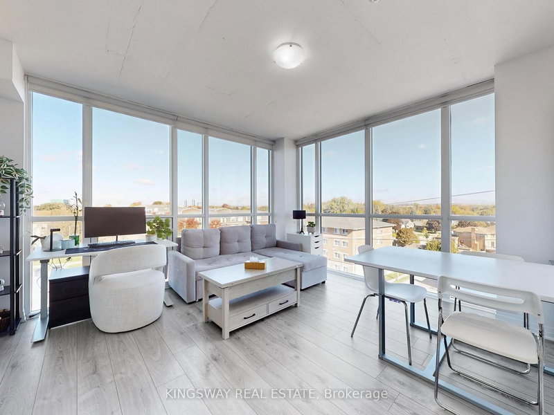 home for sale on 631-1900 Simcoe Street N