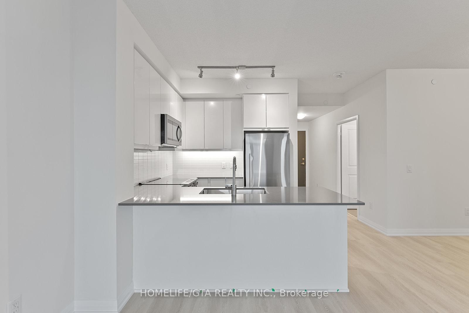 3260 Sheppard Avenue E, Unit 1803 - Photo 10