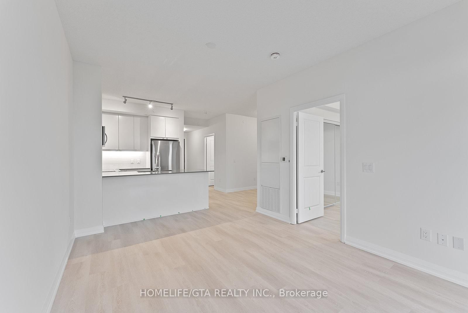 3260 Sheppard Avenue E, Unit 1803 - Photo 14