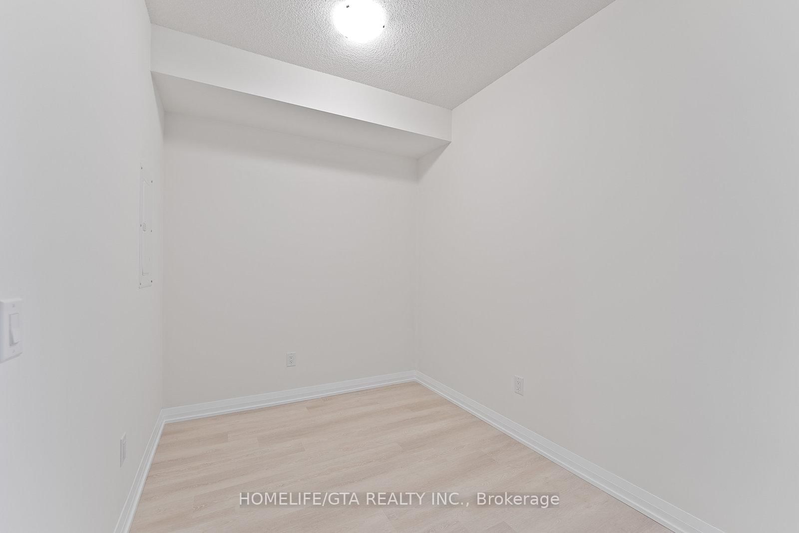 3260 Sheppard Avenue E, Unit 1803 - Photo 18