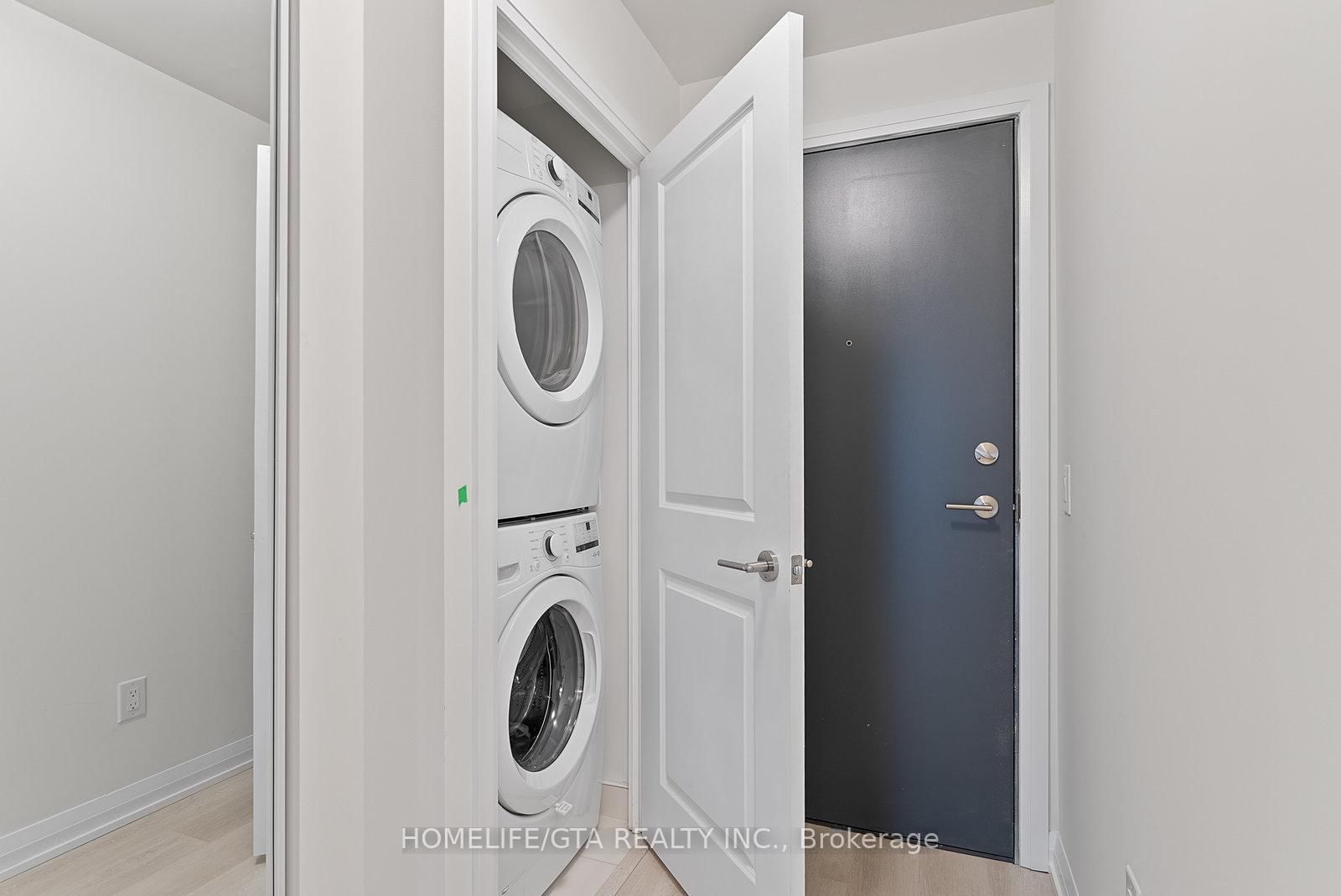 3260 Sheppard Avenue E, Unit 1803 - Photo 24