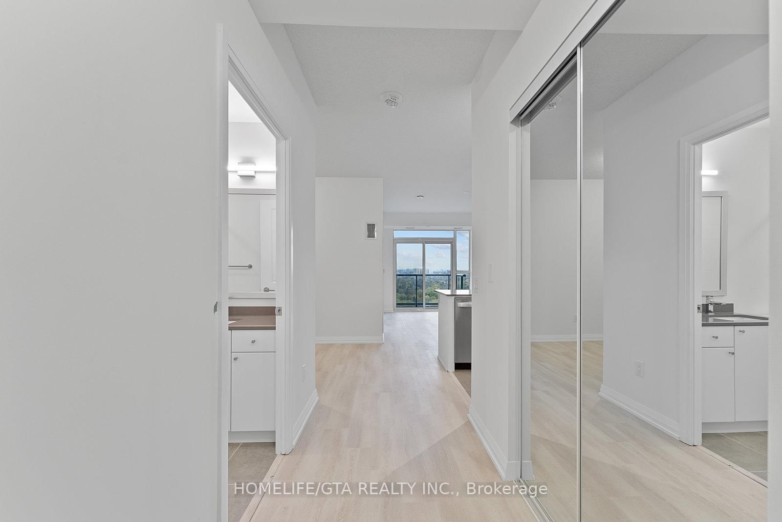 3260 Sheppard Avenue E, Unit 1803 - Photo 4