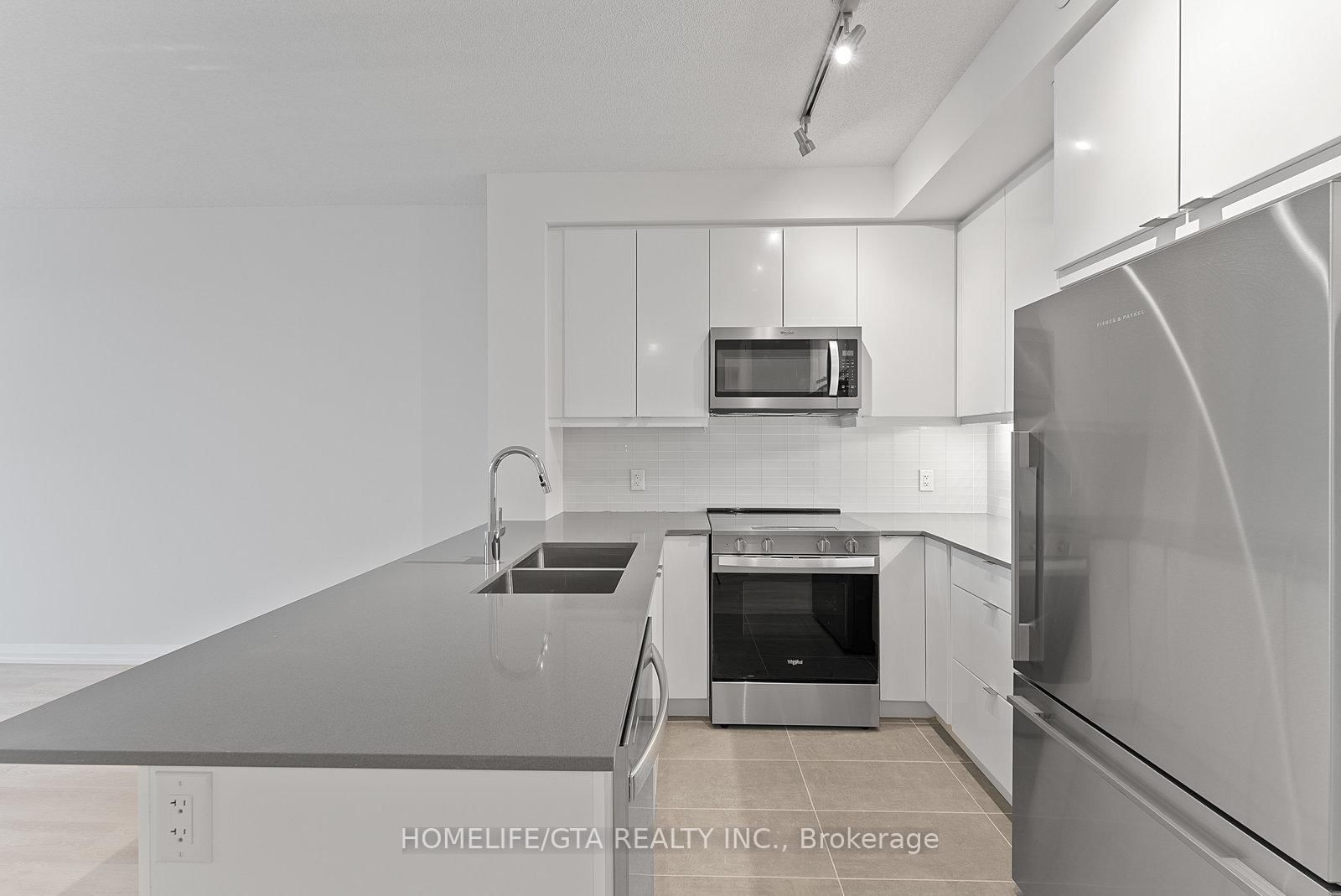3260 Sheppard Avenue E, Unit 1803 - Photo 7
