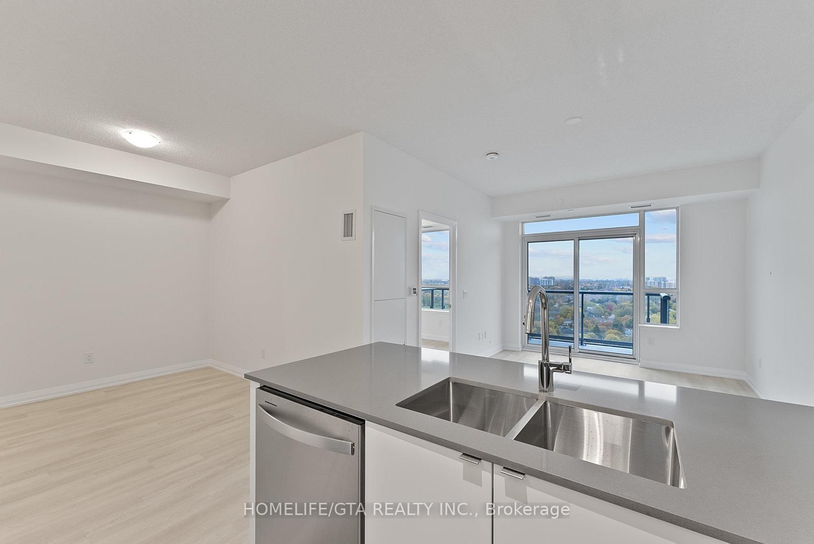 3260 Sheppard Avenue E, Unit 1803 - Photo 8
