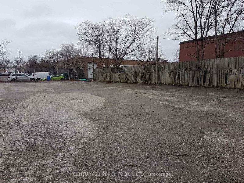 373A Danforth Rd, Toronto, M1L 3X8 | Image 3