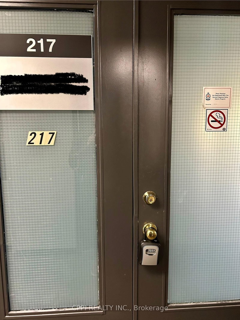 217 - 650 King St E, Oshawa, L1H 1G5 | Image 2