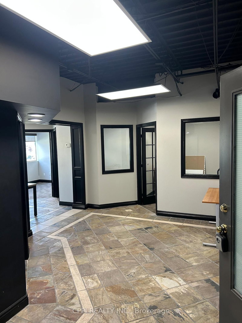 217 - 650 King St E, Oshawa, L1H 1G5 | Image 3